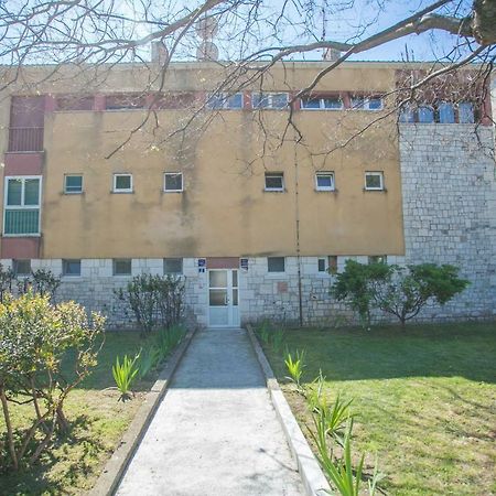 Ferienwohnung Modern Living In The Heart Of Trogir Exterior foto